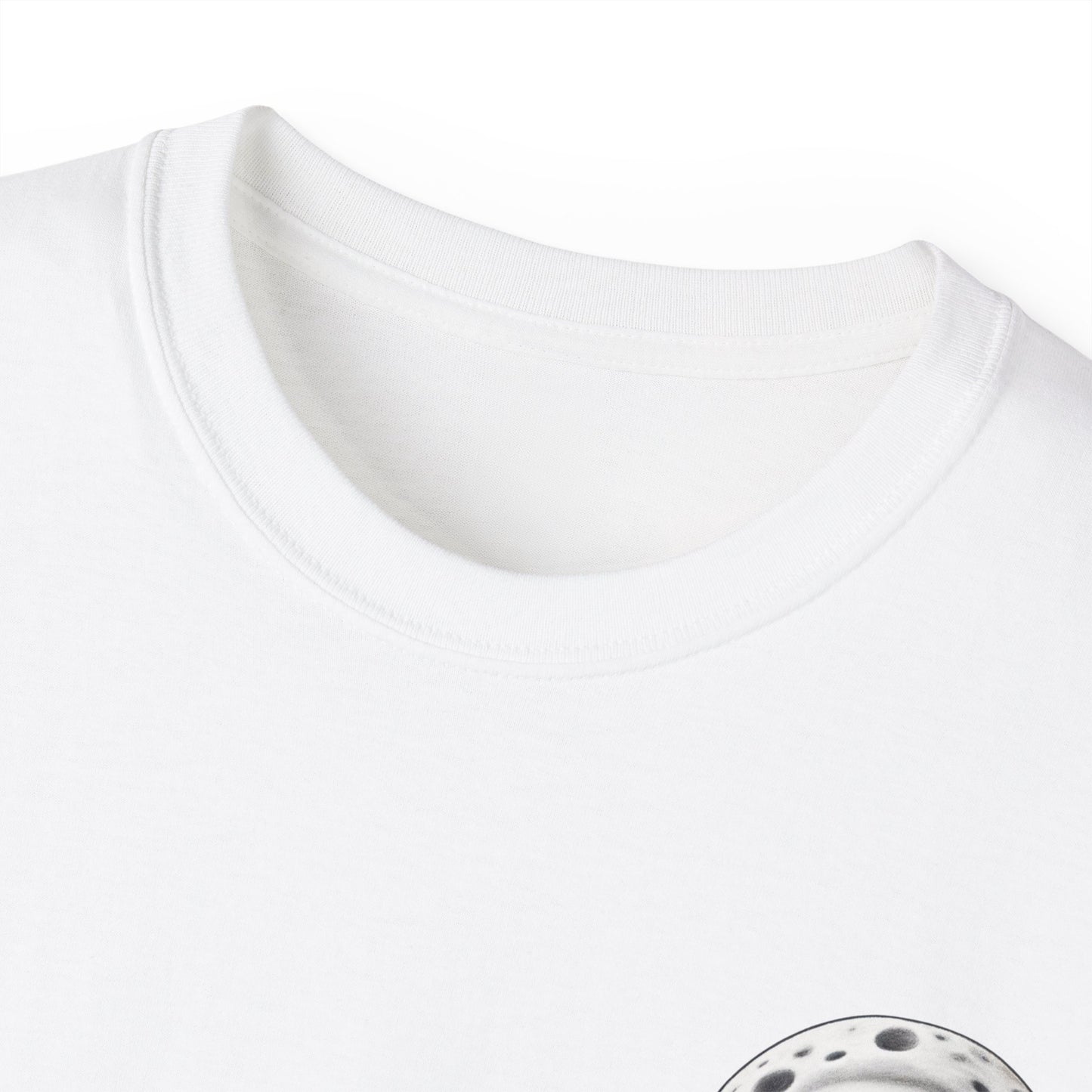 Collar detail of funny That's Amore pizza shirt - unisex cotton tee